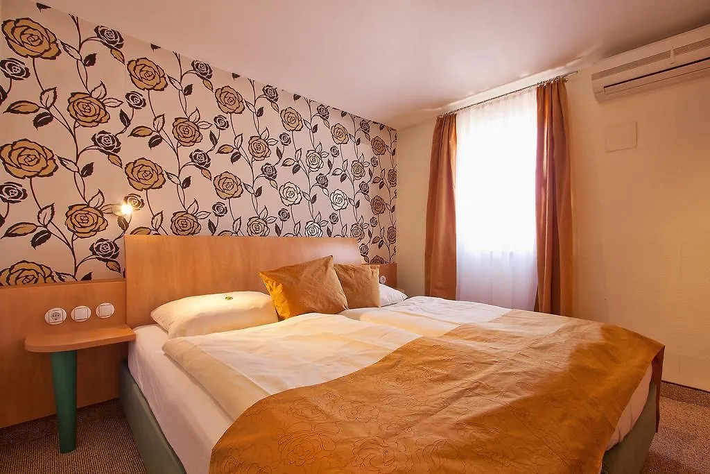 Hotel Scaletta Póla