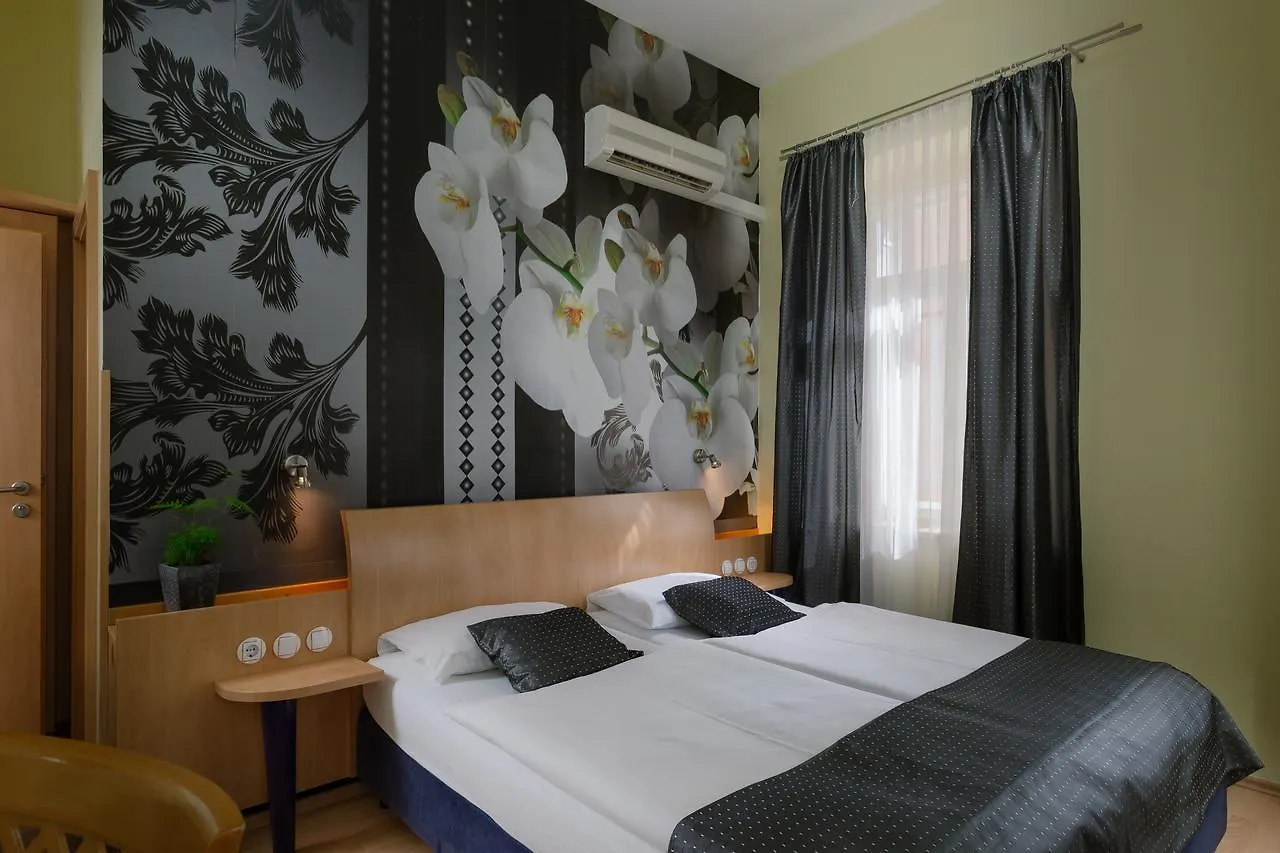 Hotel Scaletta Póla 3*,